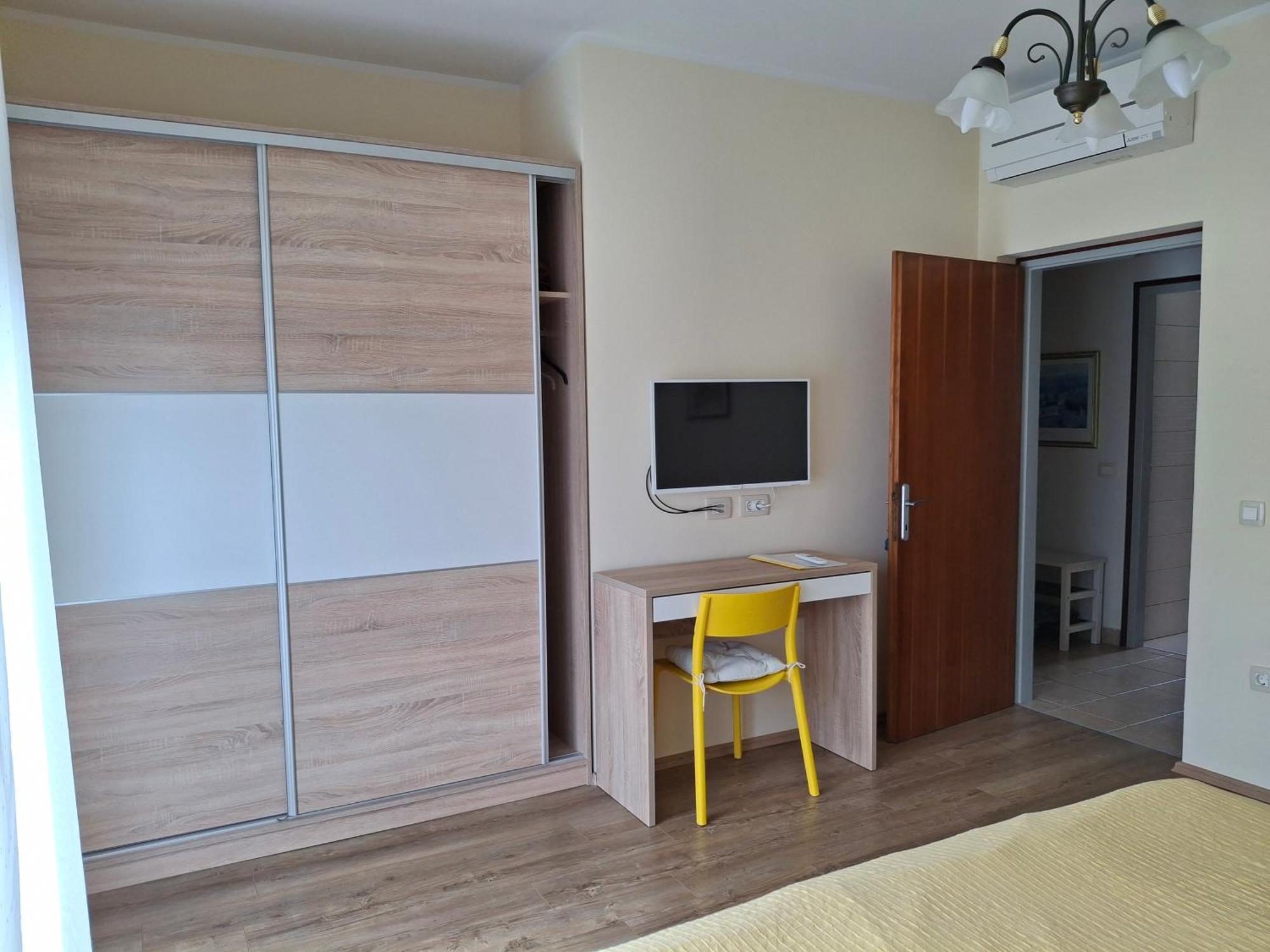 Apartments Orange Lovran Chambre photo