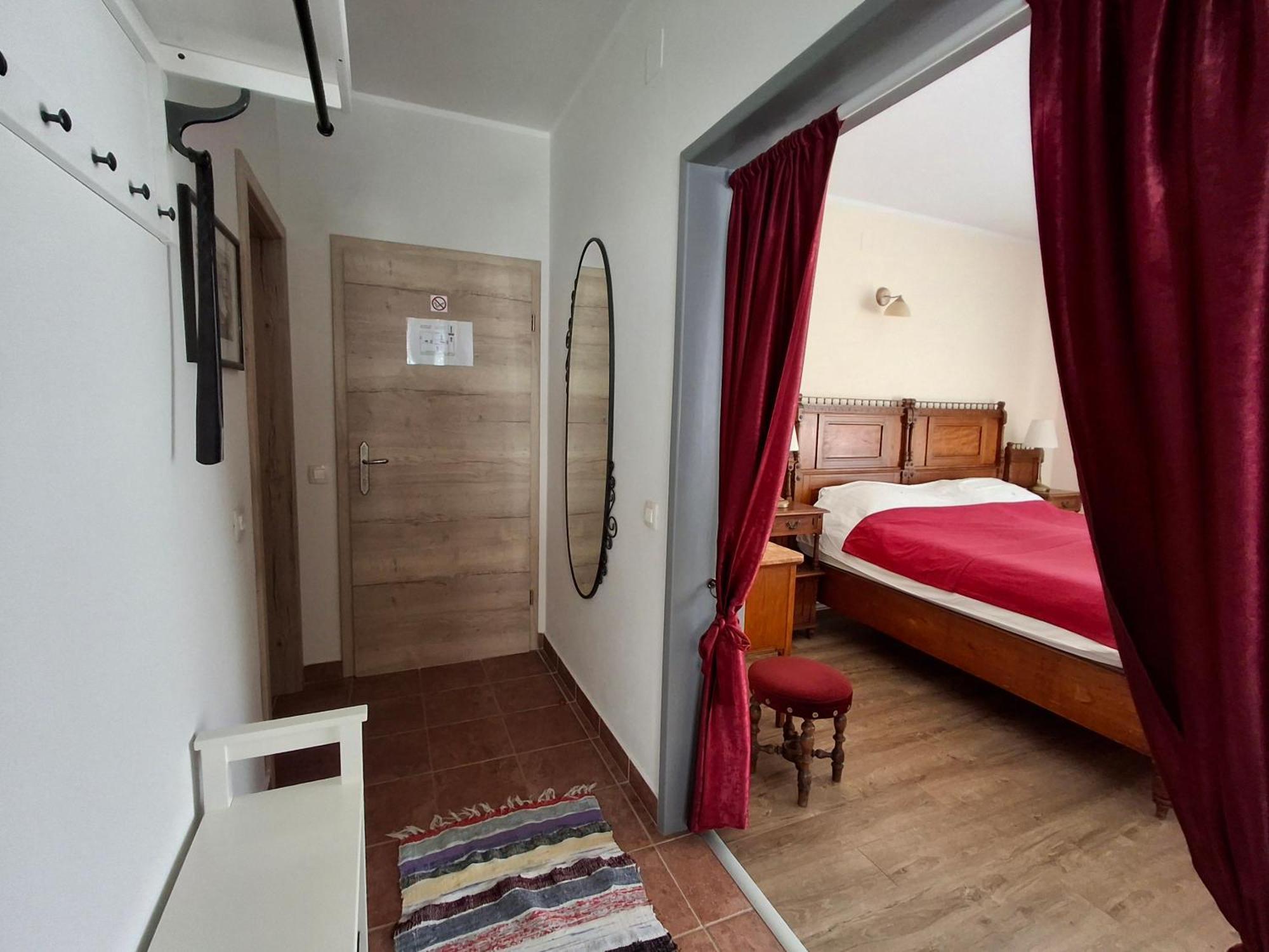 Apartments Orange Lovran Chambre photo